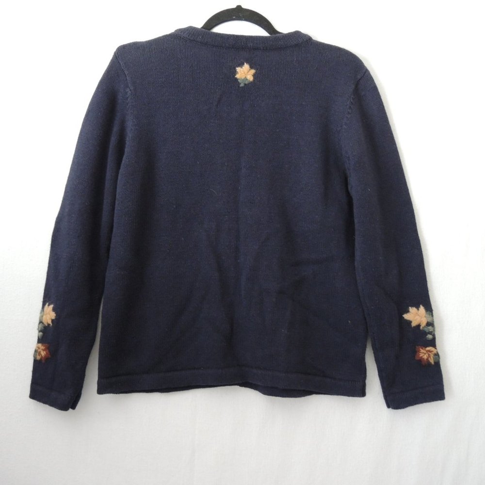 Bobbie Brooks Embroidered Sweater Dark Blue with Flowers & Leaves Size Medium - Picture 6 of 10